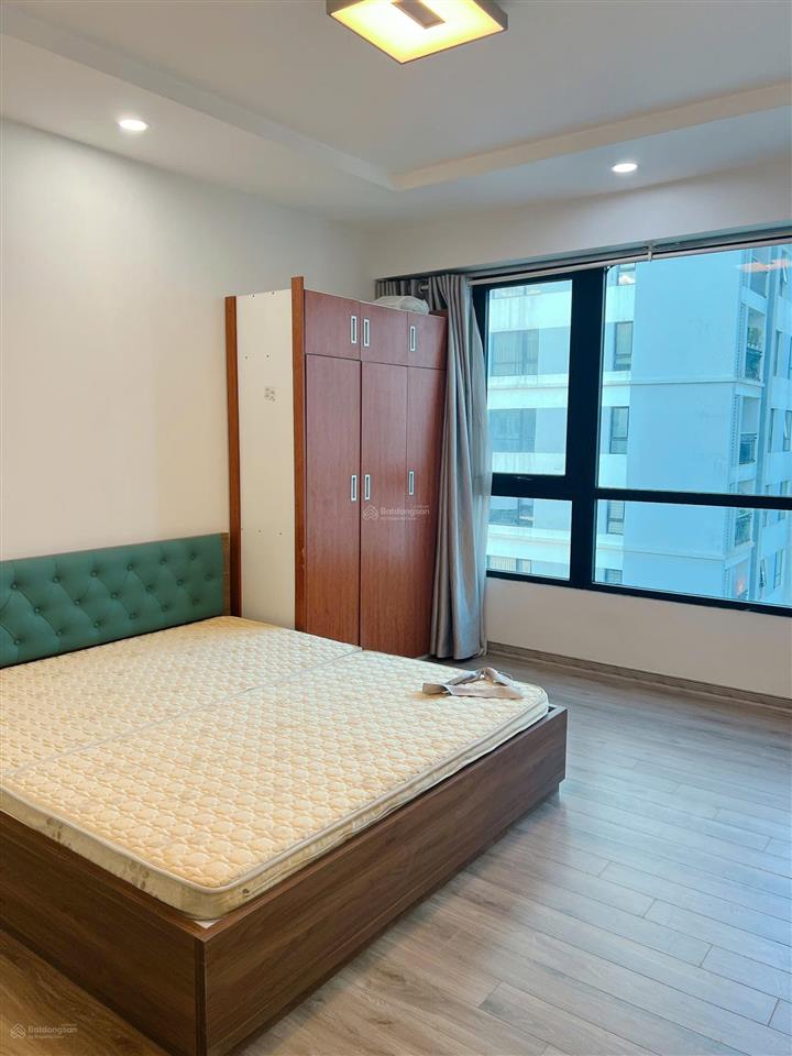 Cho thuê căn góc t06 đông nam , nhà mới đẹp, có slot ô tô, vào ở ngay giá 21tr/tháng