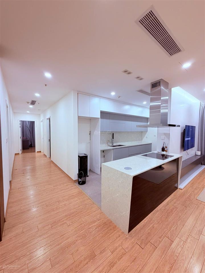 Cho thuê căn hộ 132m² 3pn full nội thất  vào ở ngay giá chỉ 30 triệu   em an 0931 327 ***