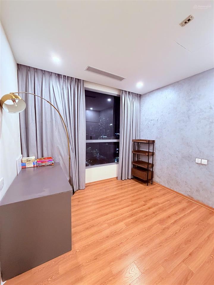 Cho thuê căn hộ 132m² 3pn full nội thất  vào ở ngay giá chỉ 30 triệu   em an 0931 327 ***