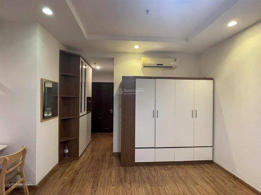 Cho thuê căn hộ t09 83m², 2pn full nội thất, ban công nam, vào ở ngay, chỉ 13,5 triệu/tháng