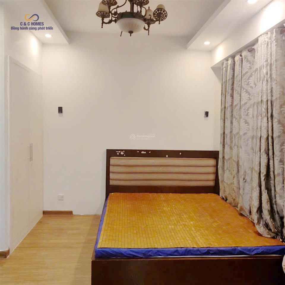 Cho thuê căn 3 ngủ t18 tầng trung view thác nước, quảng trường | 15tr/tháng
