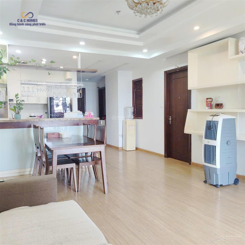 Cho thuê căn 3 ngủ t18 tầng trung view thác nước, quảng trường | 15tr/tháng