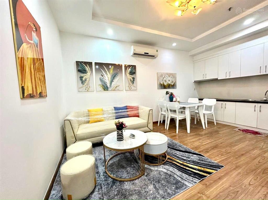 Bán căn 1 ngủ t08 53m2, sổ 47m2, nhà đẹp full nội thất, giá 5,3 tỷ thu về, có tl