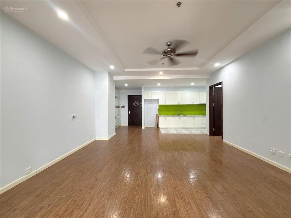 Bán căn 3pn t1122 times city 106,6m2 bán không đồ giá 11,5 tỷ thu về