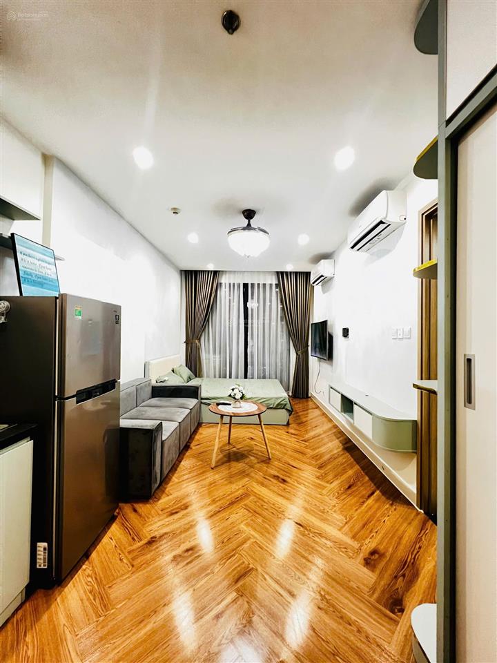 Chính chủ bán căn studio ban công s1.10, 25m², full nội thất, hướng đông nam, có sổ đỏ, giá 1.620ỷ