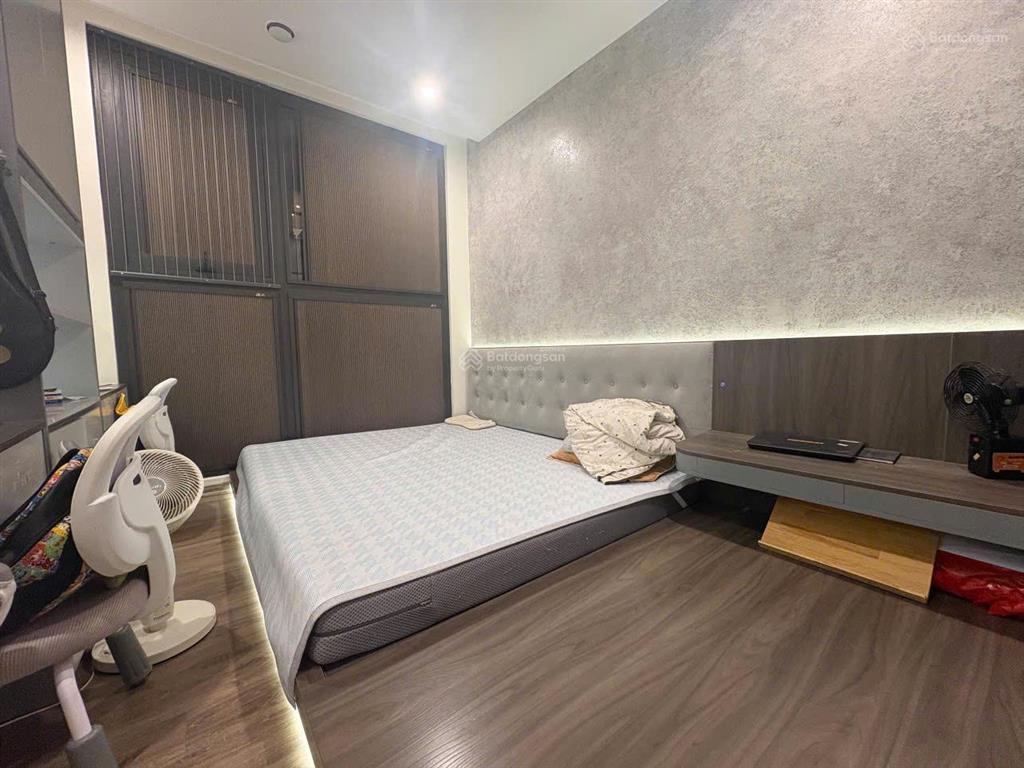 Bán căn góc p2, 2pn 2vs, 68m² thông thủy, full nội thất, sổ đỏ sẵn, giá 4,15 tỷ thương lượng