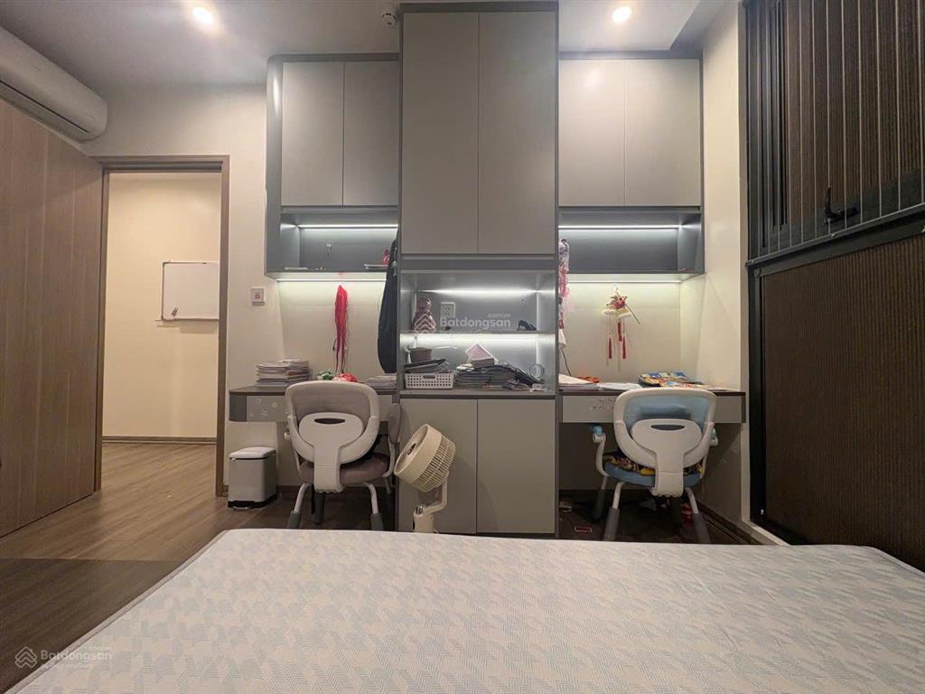 Bán căn góc p2, 2pn 2vs, 68m² thông thủy, full nội thất, sổ đỏ sẵn, giá 4,15 tỷ thương lượng