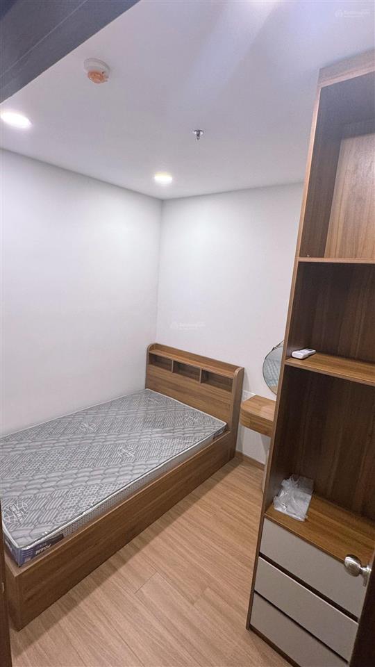 Chính chủ thuê căn hộ chung cư phúc đạt tower, 8 triệu, 60m2, 2pn, 2wc, đầy đủ nội thất