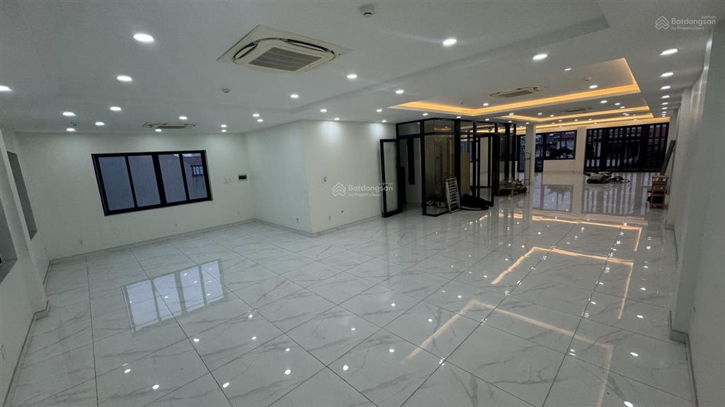 Cho thuê văn phòng tại phường dĩ an, 22 triệu (thương lượng), 202m²