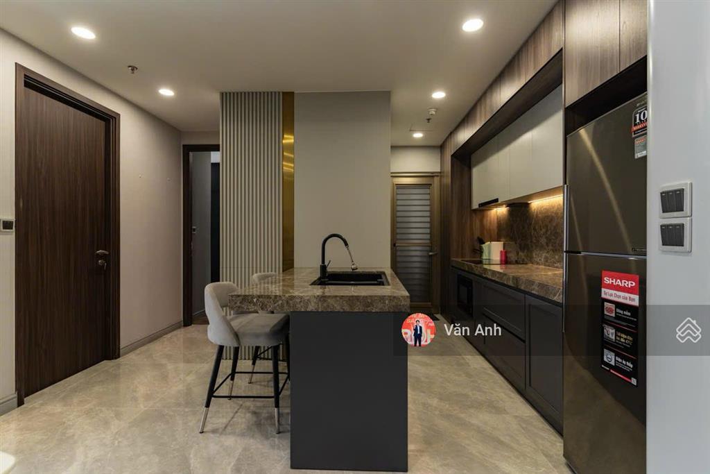 Cho thuê căn hộ midtown, 98m2, 2pn, 2wc, giá cực tốt chỉ 23 triệu vnd.  0849 160 *** văn anh