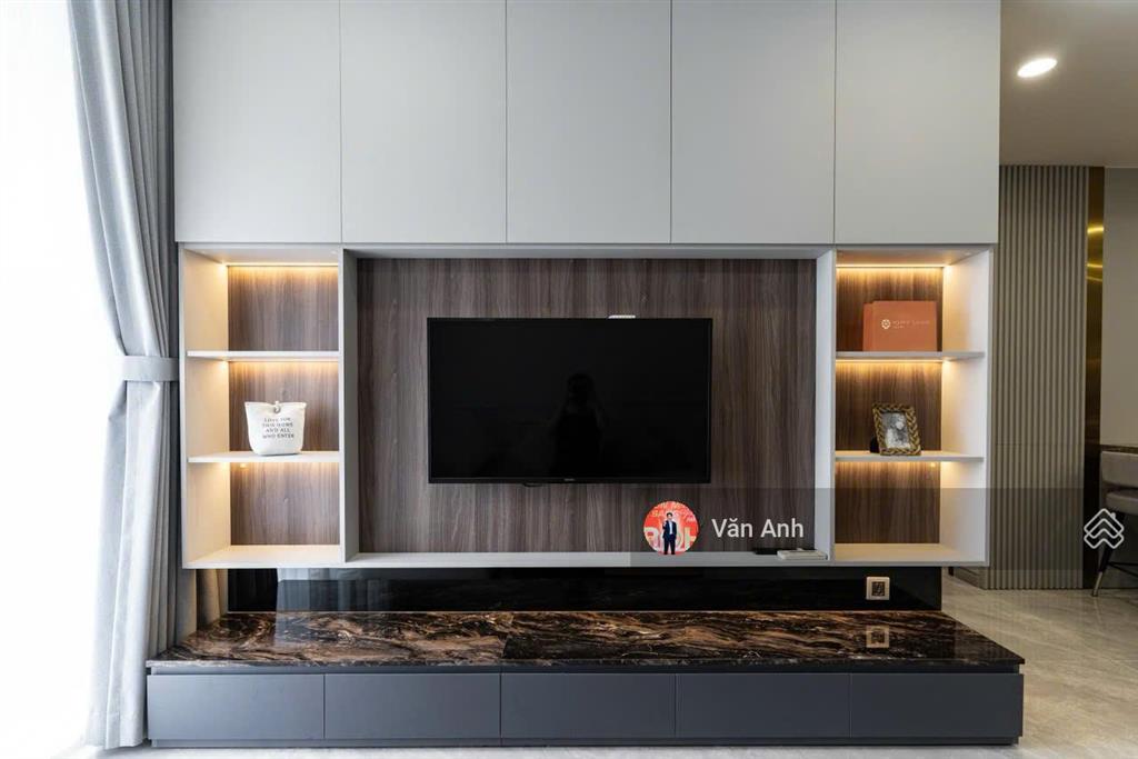 Cho thuê căn hộ midtown, 98m2, 2pn, 2wc, giá cực tốt chỉ 23 triệu vnd.  0849 160 *** văn anh