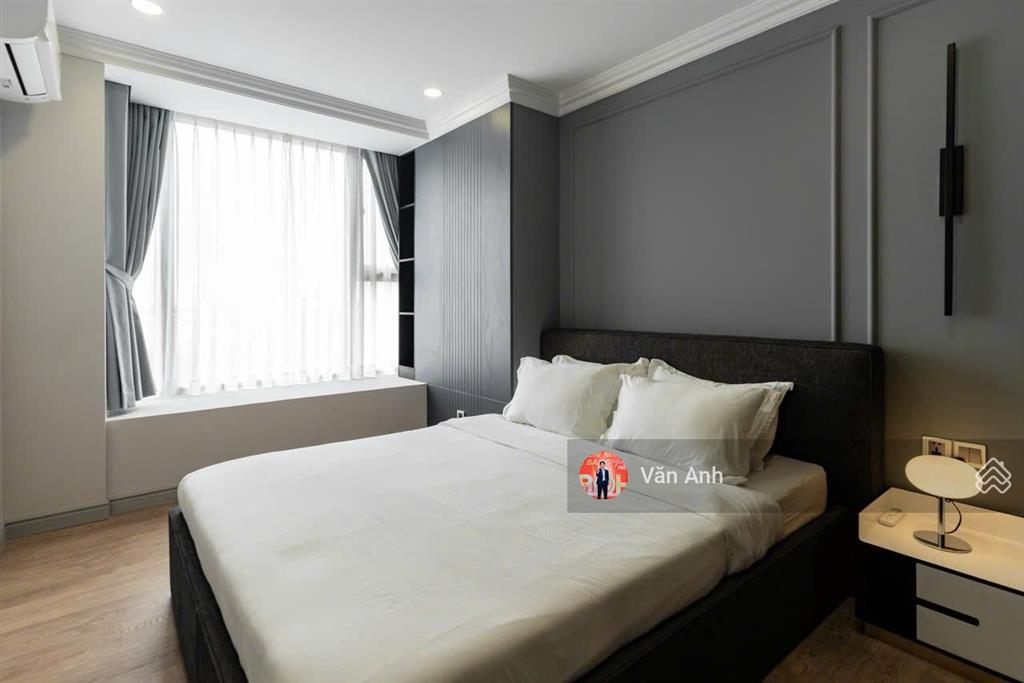 Cho thuê căn hộ midtown, 98m2, 2pn, 2wc, giá cực tốt chỉ 23 triệu vnd.  0849 160 *** văn anh