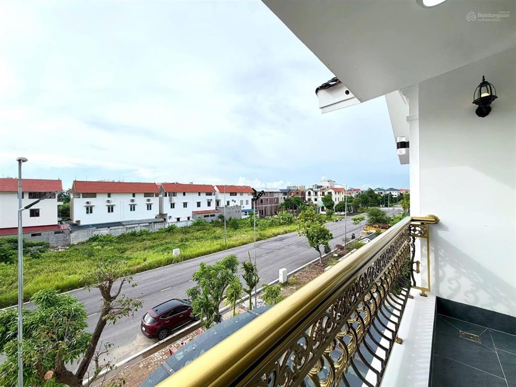 Biệt thự 180m mặt tuyến chính anh dũng 7 full nội thất, gần cầu rào 2