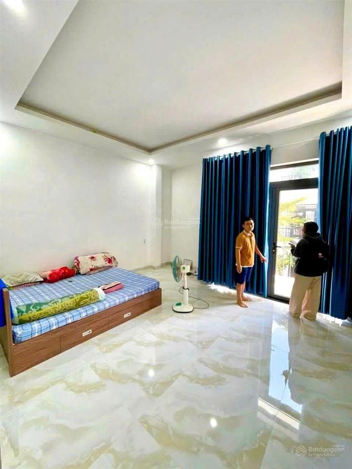 Cho thuê np 4pn, 3wc, 65m2 tại căn b33, an phú 18, 10 triệu vnd, đẹp xuất sắc!