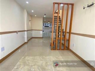 Cho thuê 3 phòng ngủ chỉ 10tr/tháng sát cô giang