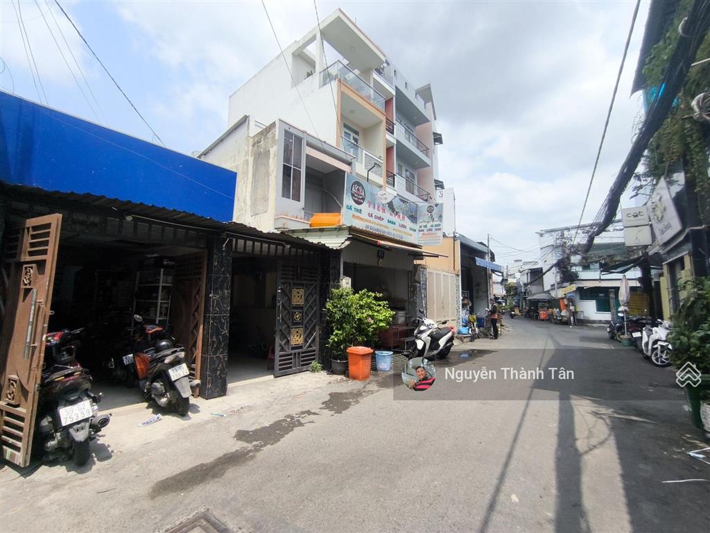 Gần dương quảng hàm, nhà mặt tiền, tiện xây mới, làm văn phòng làm căn hộ dịch vụ 60m2 , 7tỷ5