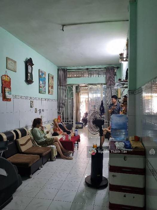 Gần dương quảng hàm, nhà mặt tiền, tiện xây mới, làm văn phòng làm căn hộ dịch vụ 60m2 , 7tỷ5