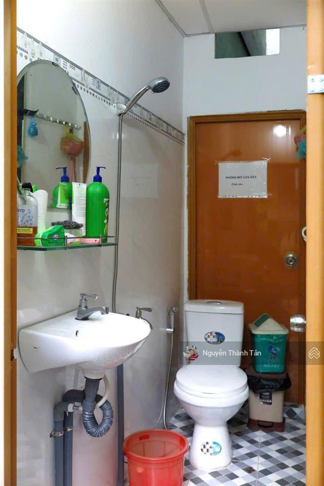 3 tầng , 55m2 ngay đại học văn lang, sát rạch xuyên tâm, chính chủ cần bán