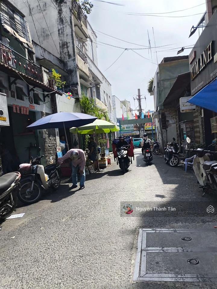 Cho thuê nhà 5tr/tháng có 2 phòng ngủ, ngay gần bv 175