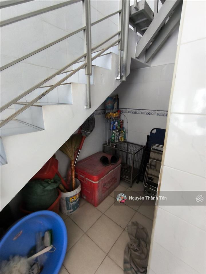 Nhà mặt tiền cho thuê nguyên căn 5x12, đã xây mới vào kinh doanh được ngay. vỉa hè rộng