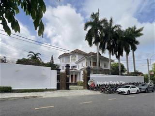 Biệt thự ven sông  làm văn phòng  phim trường  studio  công ty  800m2