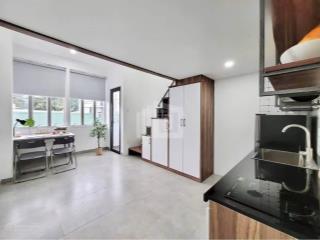 Cho thuê phòng duplex có gác cửa sổ thoáng, đường tô hiến thành  gần cầu vượt 3/2 quận 10