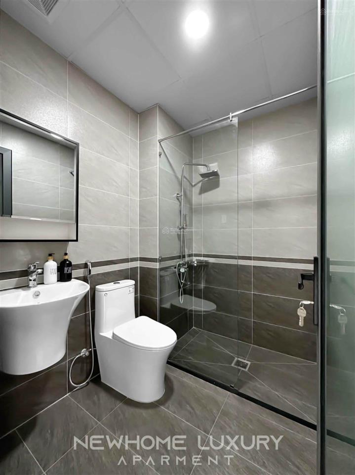 Cho thuê phòng duplex có gác cửa sổ thoáng, đường tô hiến thành  gần cầu vượt 3/2 quận 10