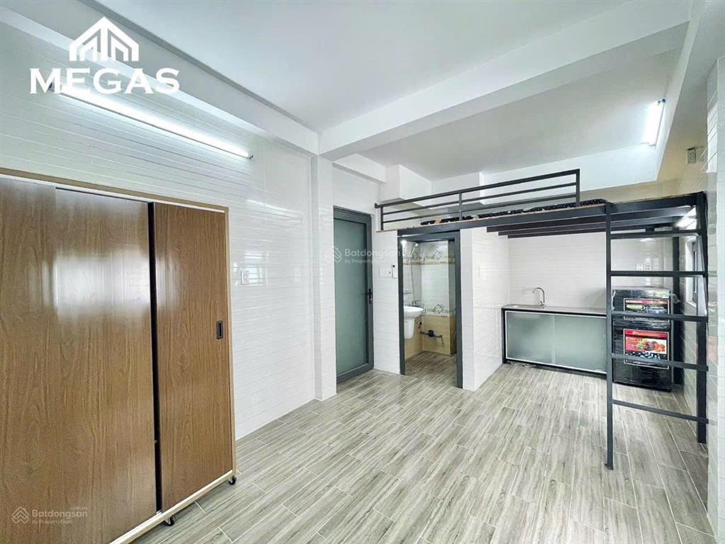 Cho thuê phòng duplex có cửa sổ thoáng, thang máy, 30m²  gần vòng xoay dân chủ quận 3
