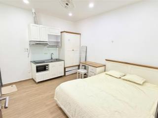 Cho thuê phòng studio ban công có máy giặt riêng  đường lê văn sỹ quận 3, gần đại học sư phạm q3