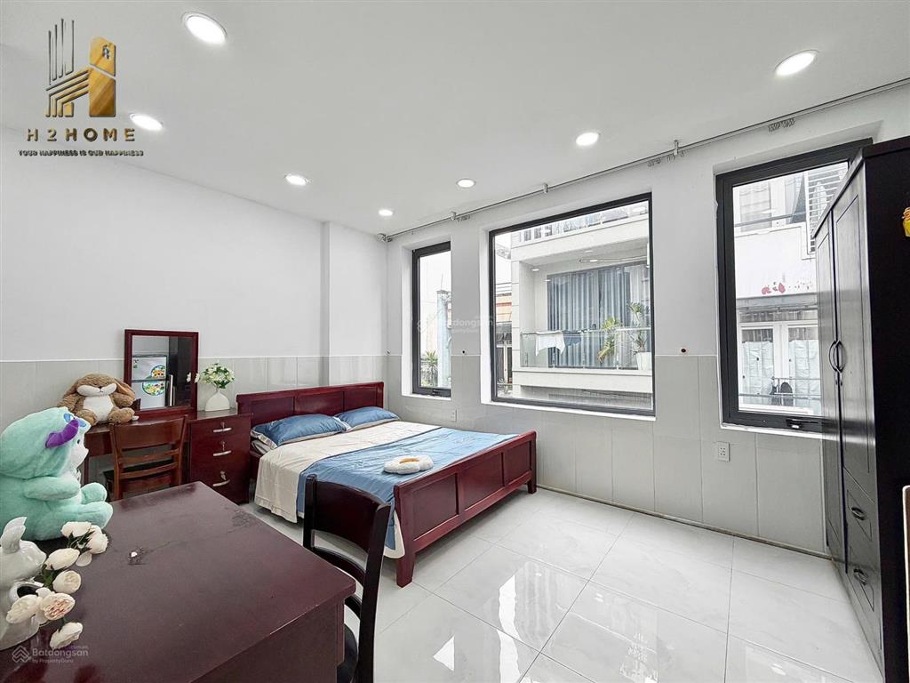 Cho thuê phòng studio cửa sổ thoáng có thang máy, đường hoàng sa  gần cầu lê văn sỹ q3