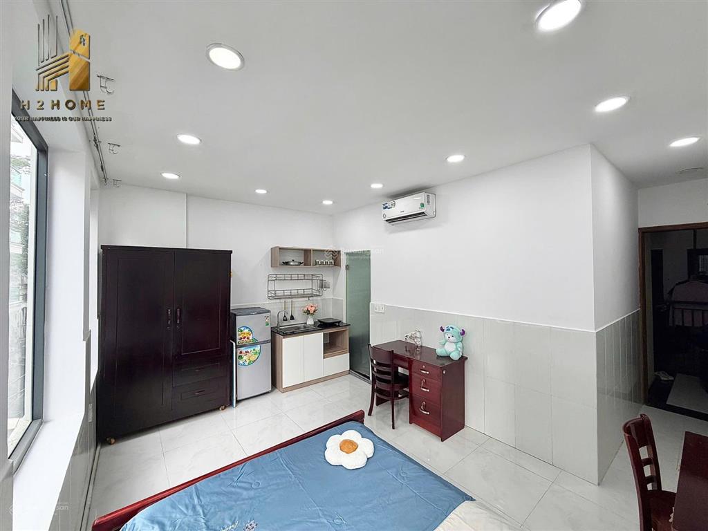 Cho thuê phòng studio cửa sổ thoáng có thang máy, đường hoàng sa  gần cầu lê văn sỹ q3