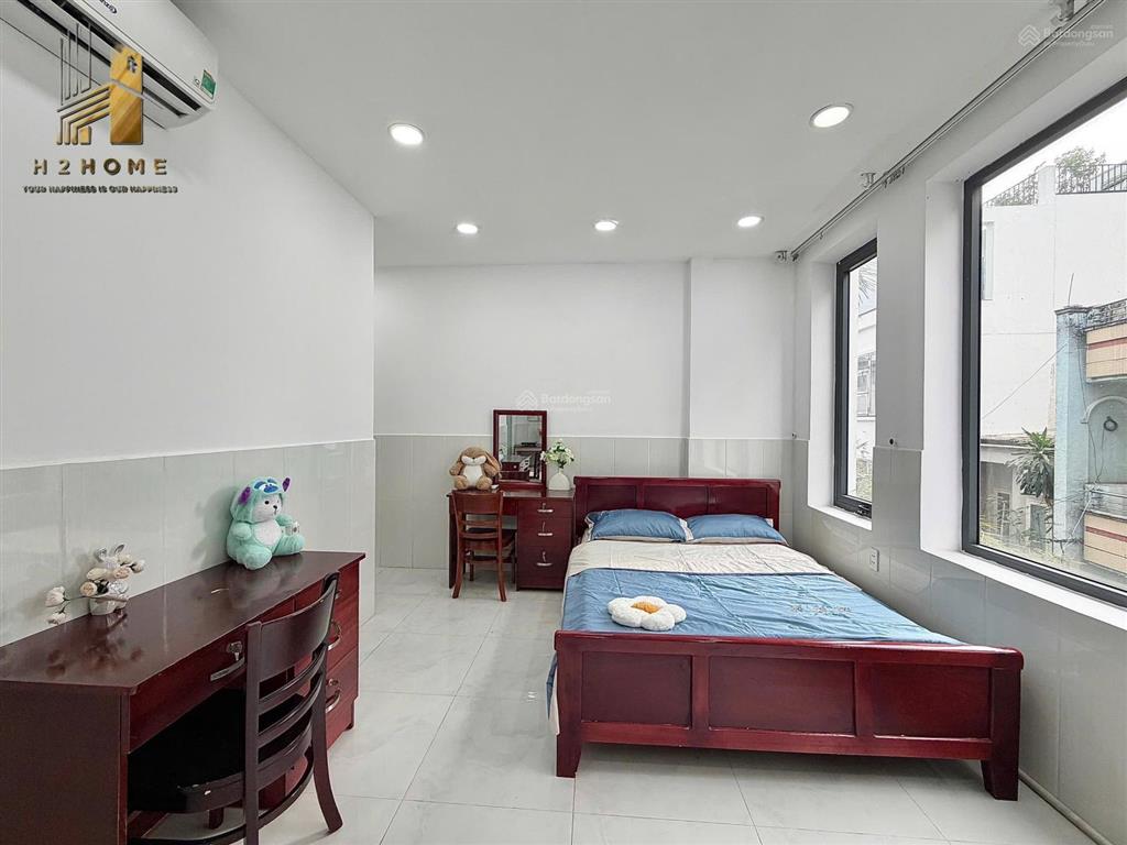Cho thuê phòng studio cửa sổ thoáng có thang máy, đường hoàng sa  gần cầu lê văn sỹ q3