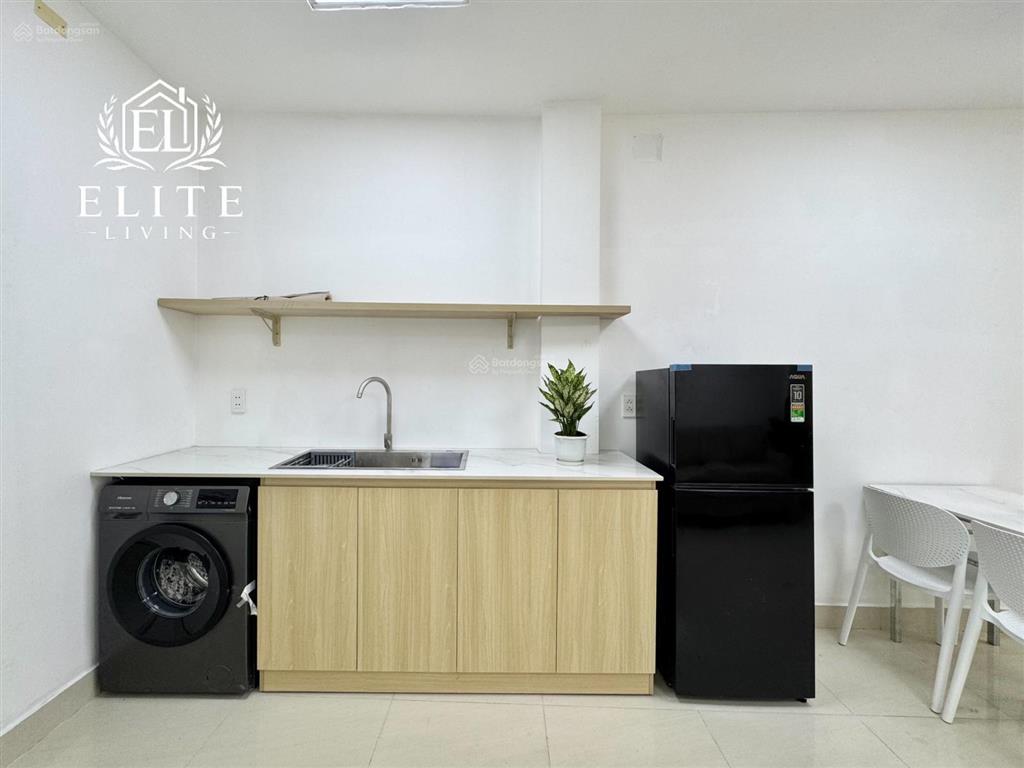 Khai trương căn hộ 1pn cửa sổ nhà mới 100, có thang máy  ngay hoàng sa quận 3