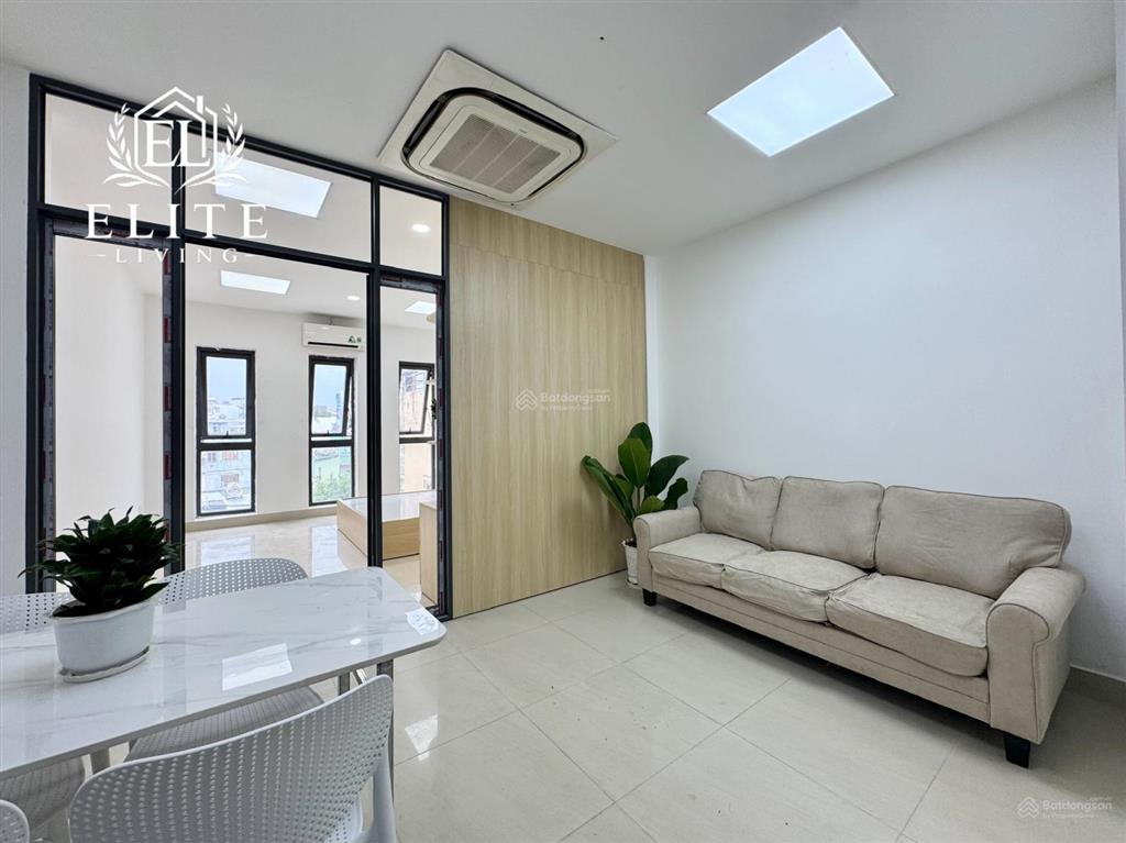 Khai trương căn hộ 1pn cửa sổ nhà mới 100, có thang máy  ngay hoàng sa quận 3