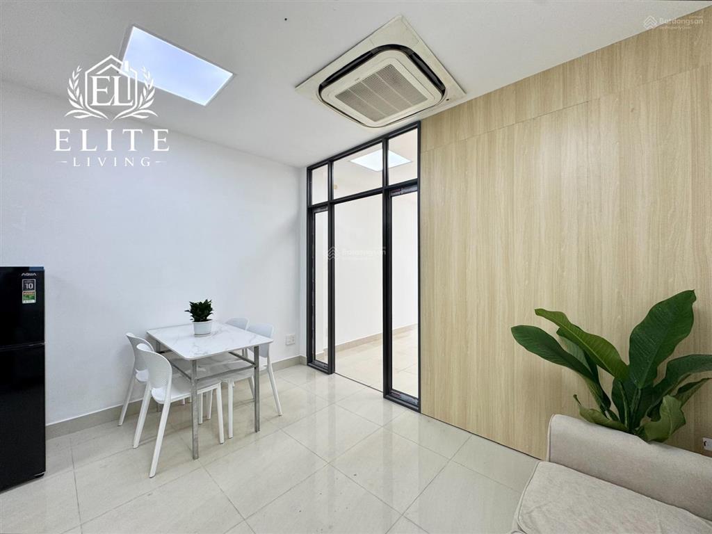 Khai trương căn hộ 1pn cửa sổ nhà mới 100, có thang máy  ngay hoàng sa quận 3