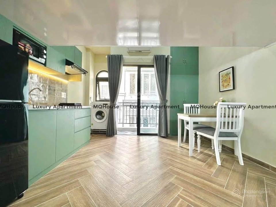 Cho thuê phòng duplex có ban công rộng thoáng giá tốt  cạnh đại học ueh, hoa sen, bách khoa q10