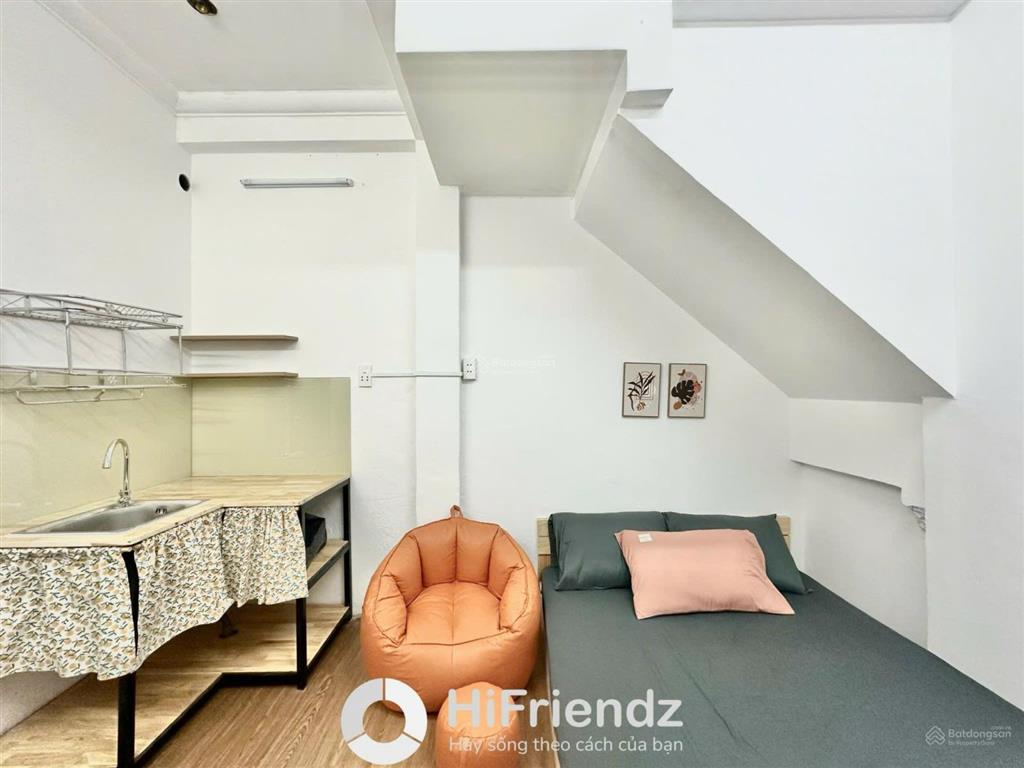 Cho thuê phòng studio full nội thất, đường lê văn sỹ  cạnh đại học sư phạm, hoàng sa quận 3
