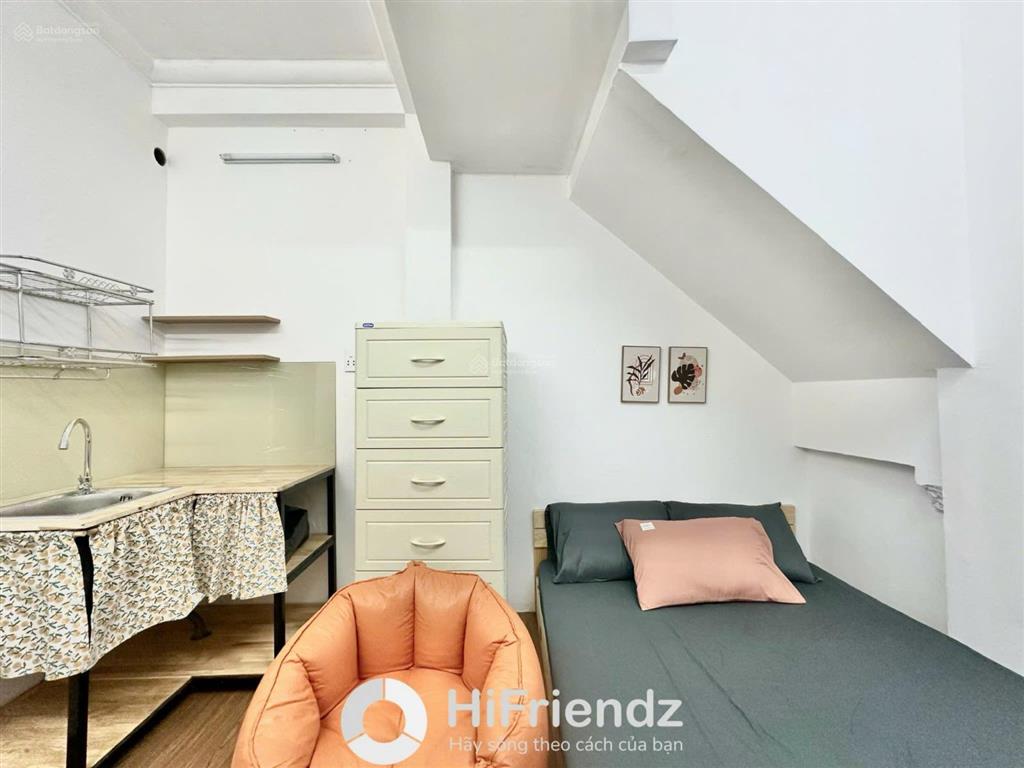 Cho thuê phòng studio full nội thất, đường lê văn sỹ  cạnh đại học sư phạm, hoàng sa quận 3