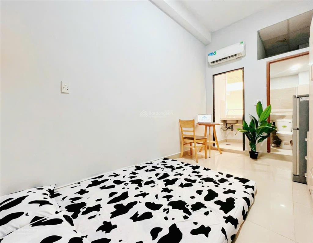 Cho thuê phòng studio giá tốt , đường cao thắng  cạnh đại học mở  khu bàn cờ quận 3