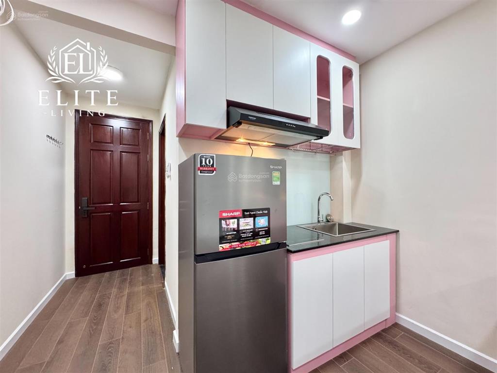 Cho thuê căn hộ studio cửa sổ thoáng, 30m2 ở quận 1  ngay cầu ba son, thảo cầm viên quận 1