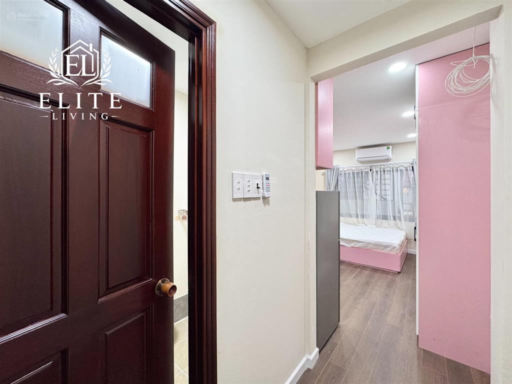 Cho thuê căn hộ studio cửa sổ thoáng, 30m2 ở quận 1  ngay cầu ba son, thảo cầm viên quận 1