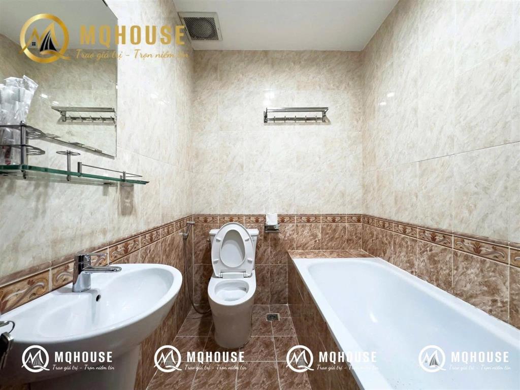 Cho thuê căn hộ 1pn ban công thoáng full nội thất  ngay cầu ba son, thảo cầm viên quận 1