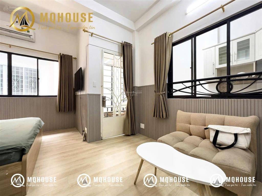 Cho thuê căn hộ 1pn ban công thoáng full nội thất  ngay cầu ba son, thảo cầm viên quận 1