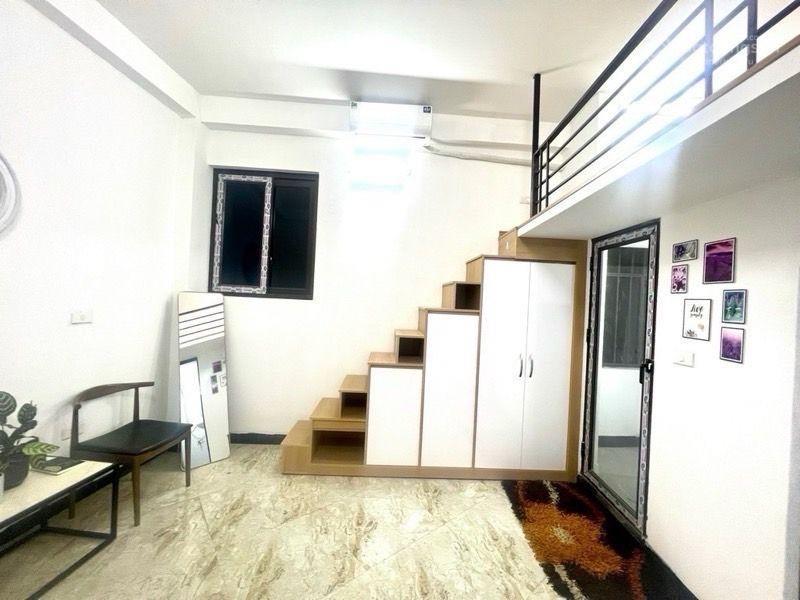 Gà đẻ trứng vàng yên xá thủ phủ sinh viên80m ra đường ô tô tránh