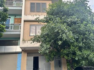 Chính chủ cần bán nhà mặt đường đôi khu b yên nghĩa.  0985 381 ***