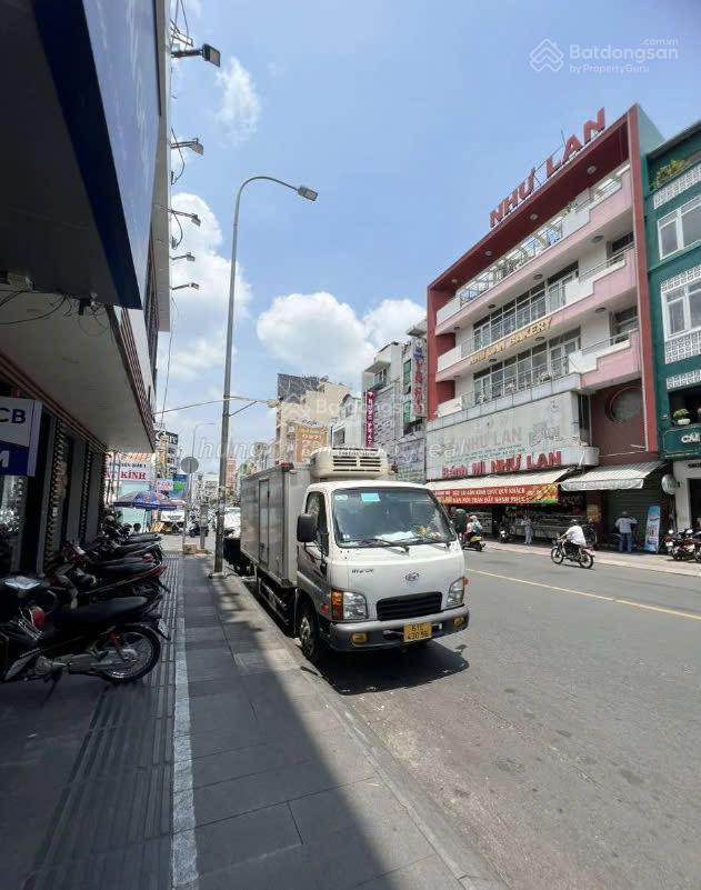 Bán nhà siêu vị trí mt hai bà trưng, quận 3, dt 5.1x22m 4 tầng, hđt 120tr/ tháng giá 31 tỷ