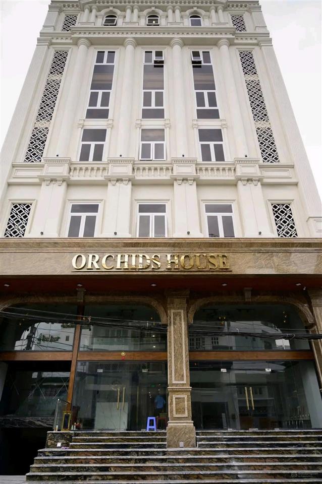 Siêu phẩm dòng tiền  mt ngay nguyễn thị thập, quận 7, dt 15x20m, hđt 300tr, giá 75 tỷ