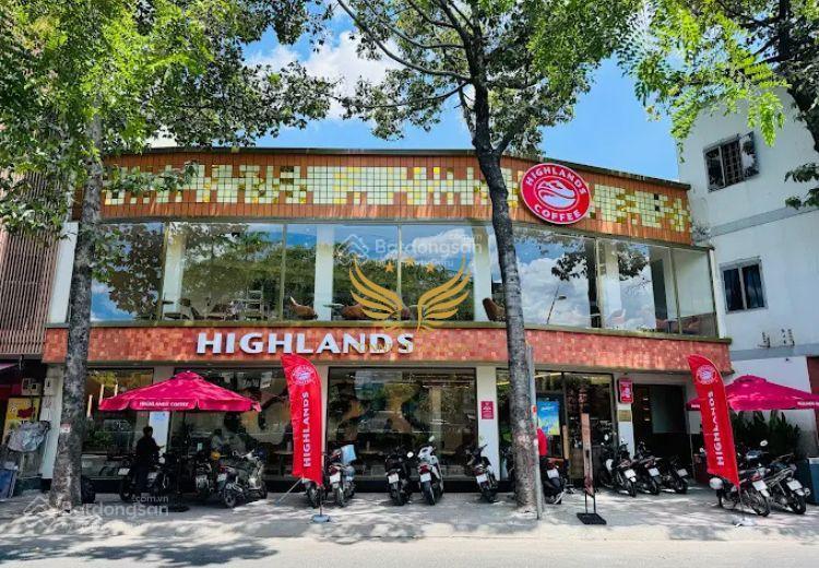 Siêu vị trí  ngang to  2 mt hoàng sa, quận 3, dt 16x10m, hđt 131triệu/tháng, giá 58 tỷ