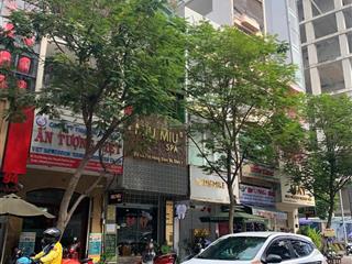 Siêu vị trí mt ngay one central, dt 8,2x20m, 5 tầng, hđt 240tr / tháng, giá 100 tỷ