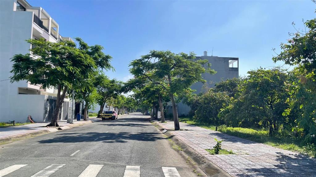Đất nền kdc khang điền compound  ô tô  view rạch  96m  chỉ 7.6 tỷ